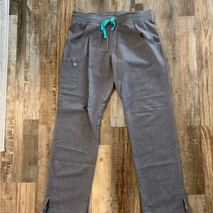 Figs Kade Cargo Scrub Pants Granite